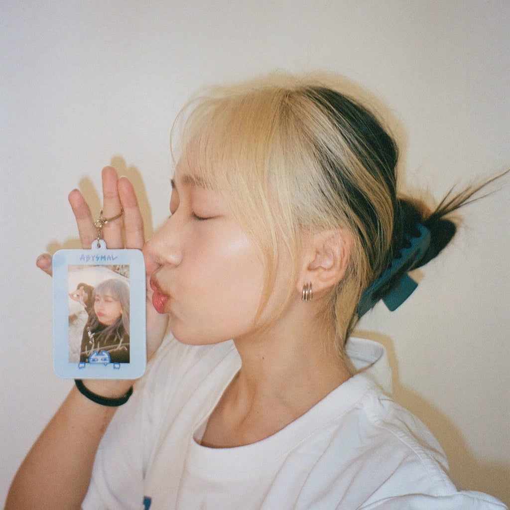 THE ABYSMAL PHOTOCARD HOLDER – Bahng Shop